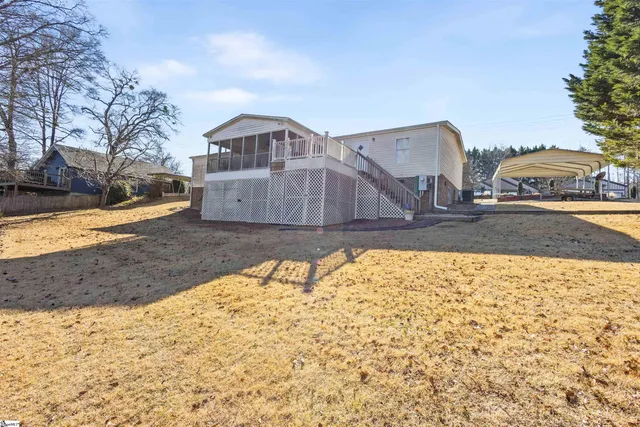 $315,000 | 1754 Memorial Dr Extension, Greer, SC 29651