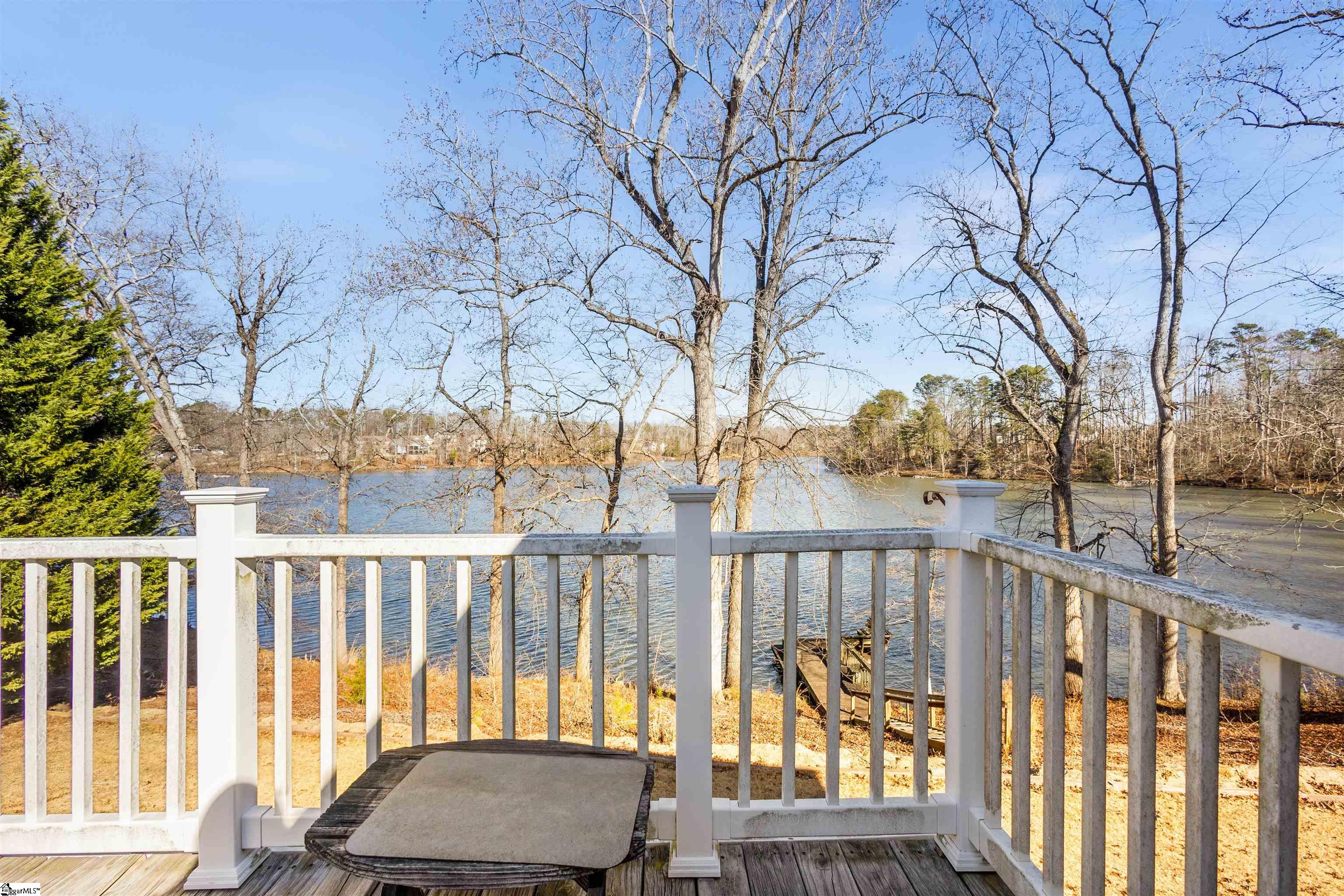 1754 Memorial Dr Extension Greer, SC 29651 - Photo 5 of 31