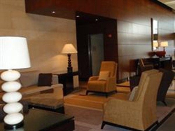 $925,000 | 2 Avery Street, Unit 19A, Boston, MA 02111