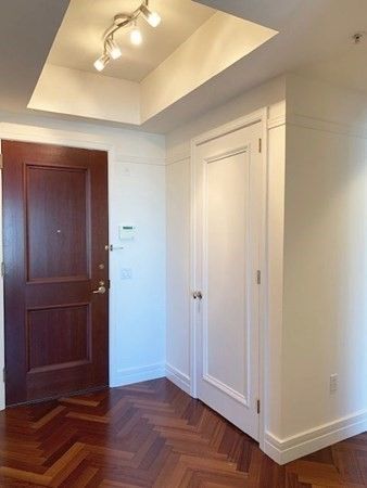 $925,000 | 2 Avery Street, Unit 19A, Boston, MA 02111