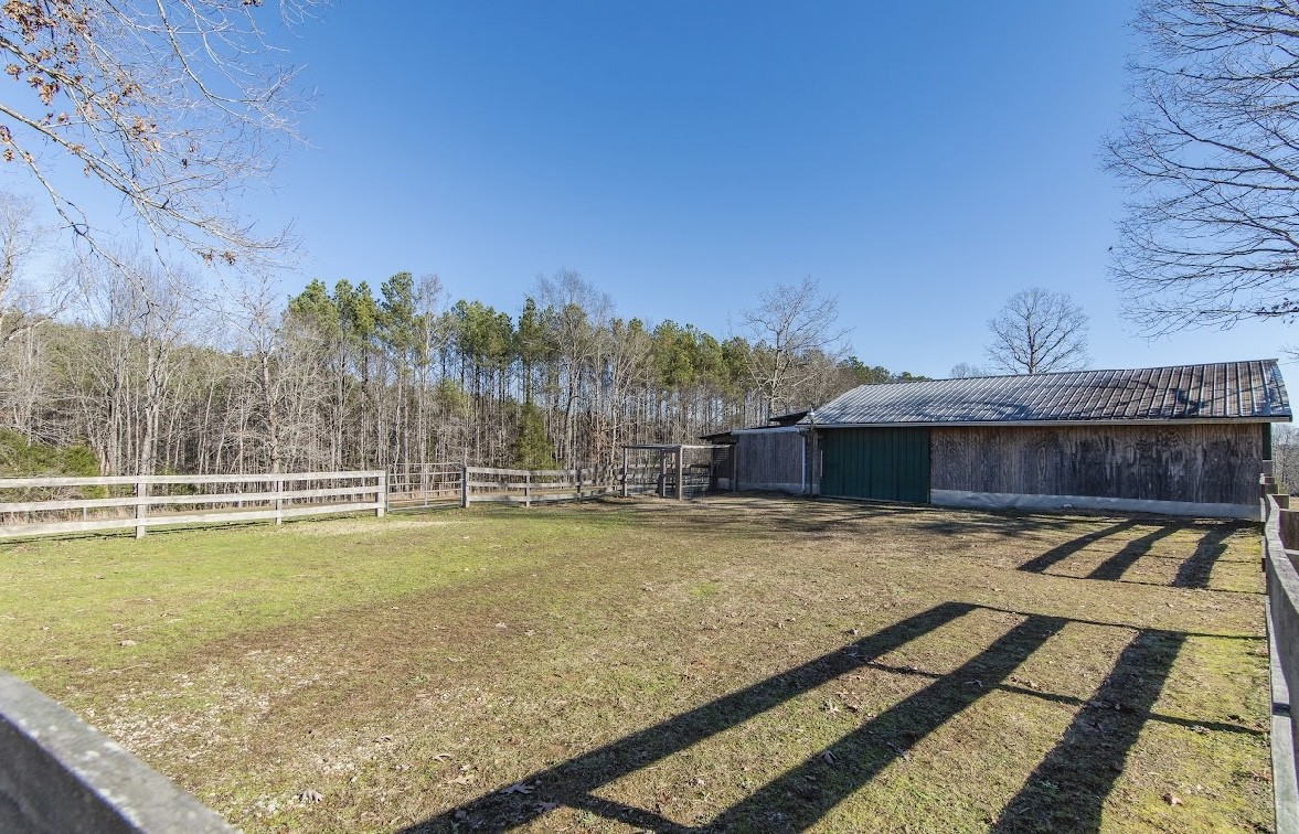 7160 Topsy Road Waynesboro, TN 38485 - Photo 21 of 99 Gallery Image 21