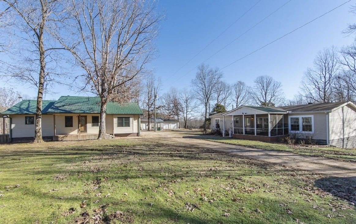 7160 Topsy Road Waynesboro, TN 38485 - Photo 4 of 99 Gallery Image 4
