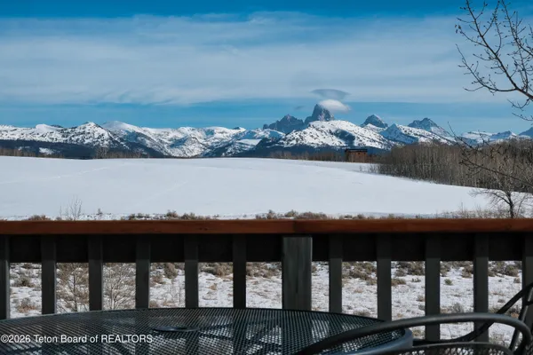 $1,280,000 | 9561 Mountain View Drive, Tetonia, ID 83452