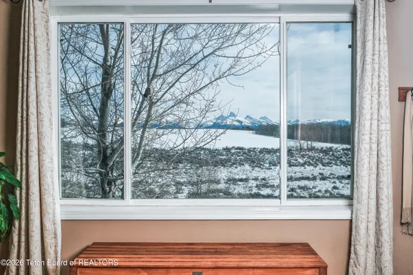 $1,280,000 | 9561 Mountain View Drive, Tetonia, ID 83452