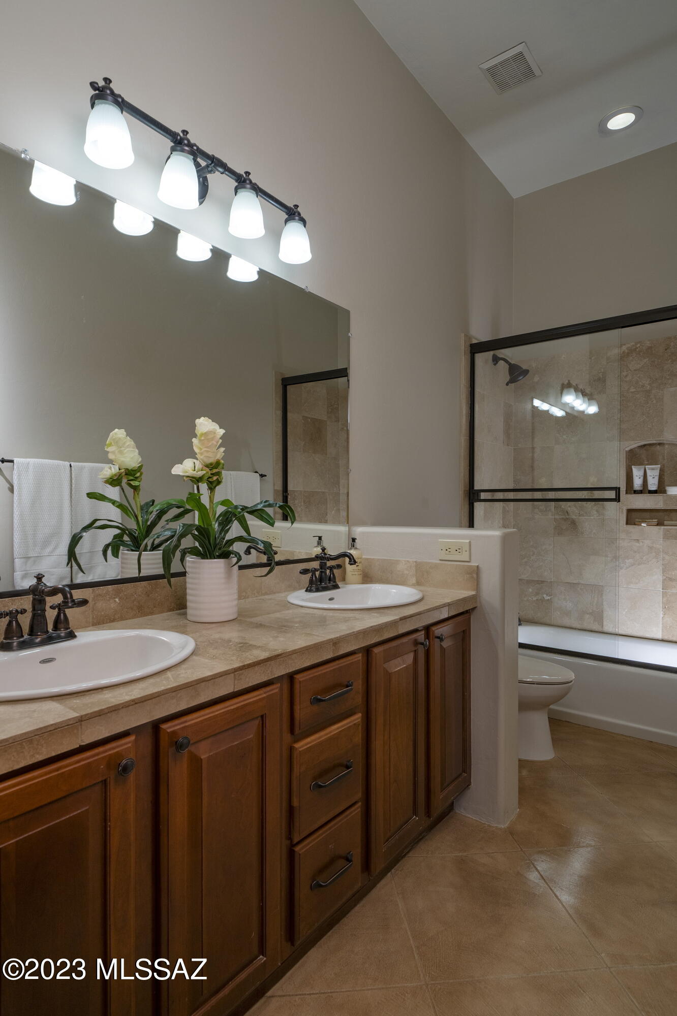 10889 North Pusch Ridge View Place Oro Valley, AZ 85737 - Photo 26 of 38