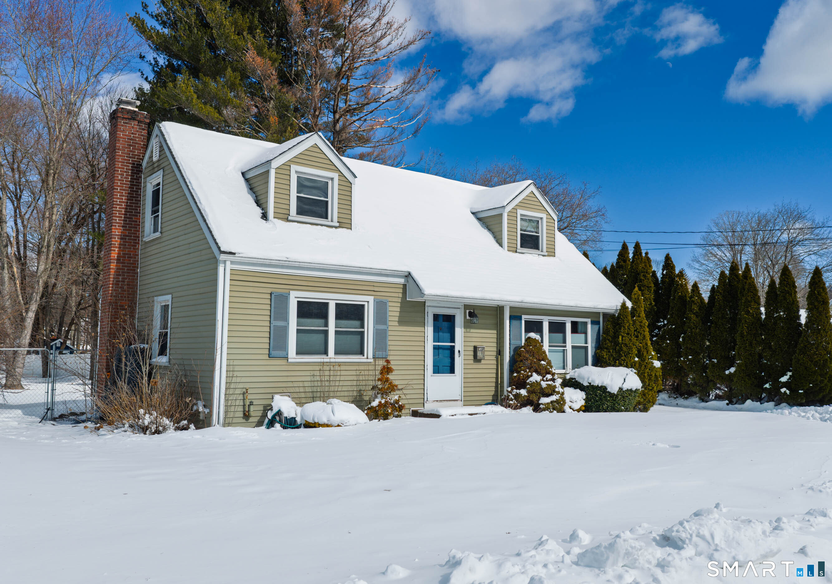 179 Mark Street Bristol, CT 06010 - Photo 3 of 19