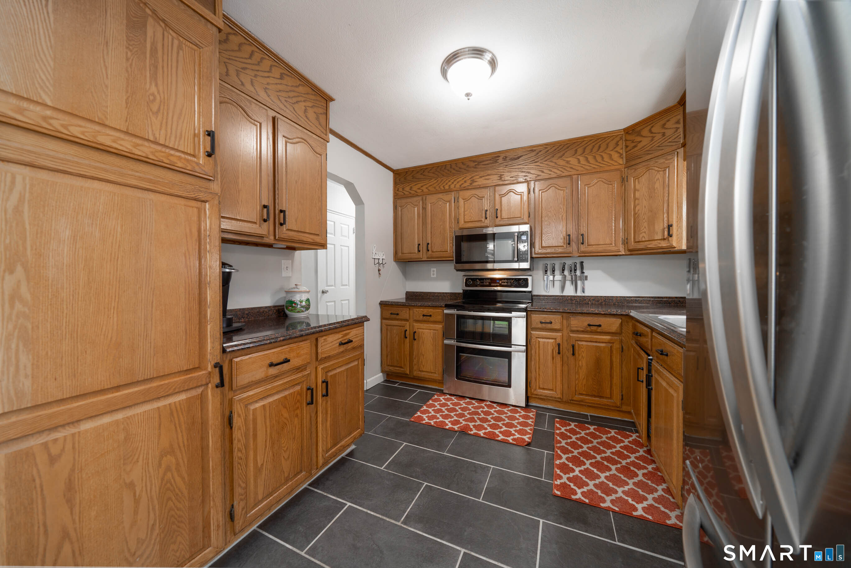 179 Mark Street Bristol, CT 06010 - Photo 6 of 19