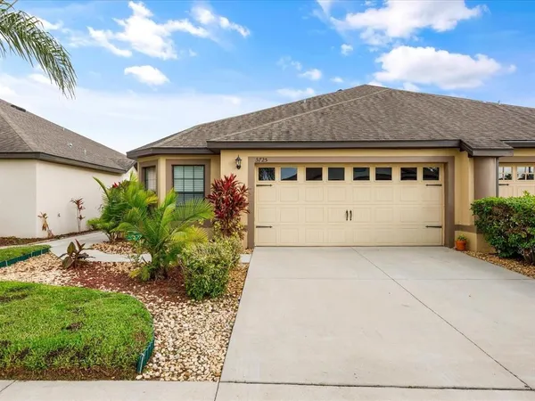 $1,995 | 5725 Lacar Way, Lakeland, FL 33805