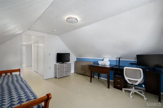 $137,500 | 809 Military Road, St. Louis, MO 63125