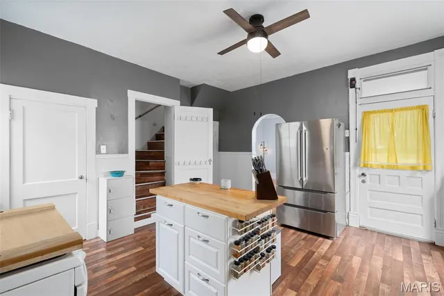 $137,500 | 809 Military Road, St. Louis, MO 63125