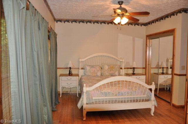2071 Staghorn Road Purlear, NC 28665 - Photo 8 of 15