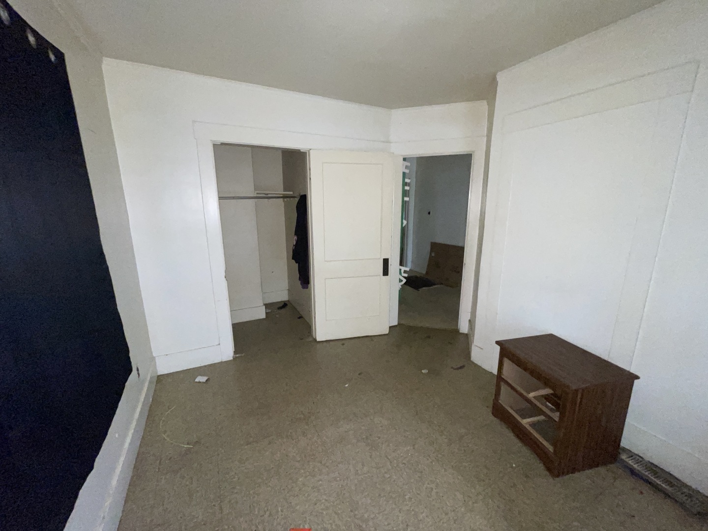 552 West Center Street Decatur, IL 62526 - Photo 9 of 26 a view of an empty room