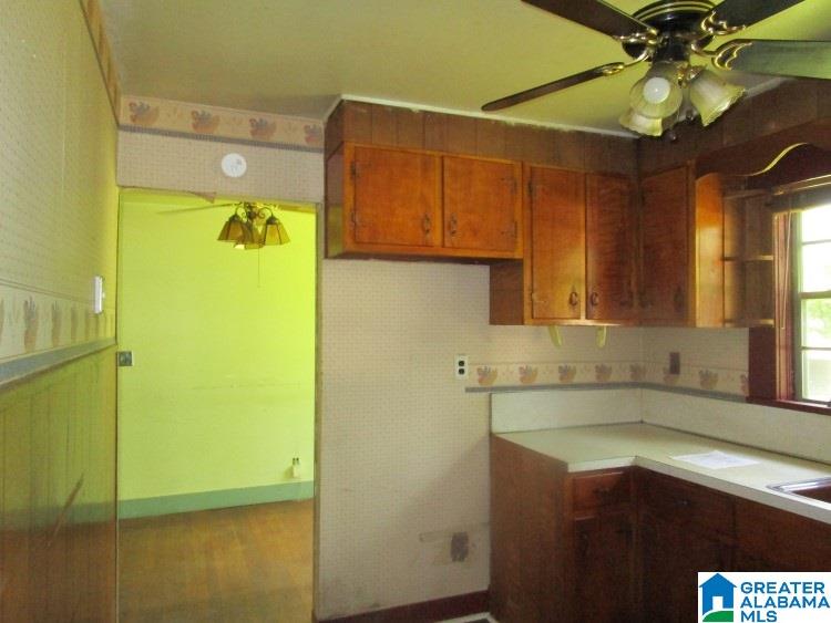 2524 Powderly Avenue Southwest Birmingham, AL 35211 - Photo 8 of 19