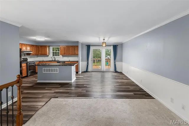 $269,000 | 908 Long Branch Road, Troy, IL 62294