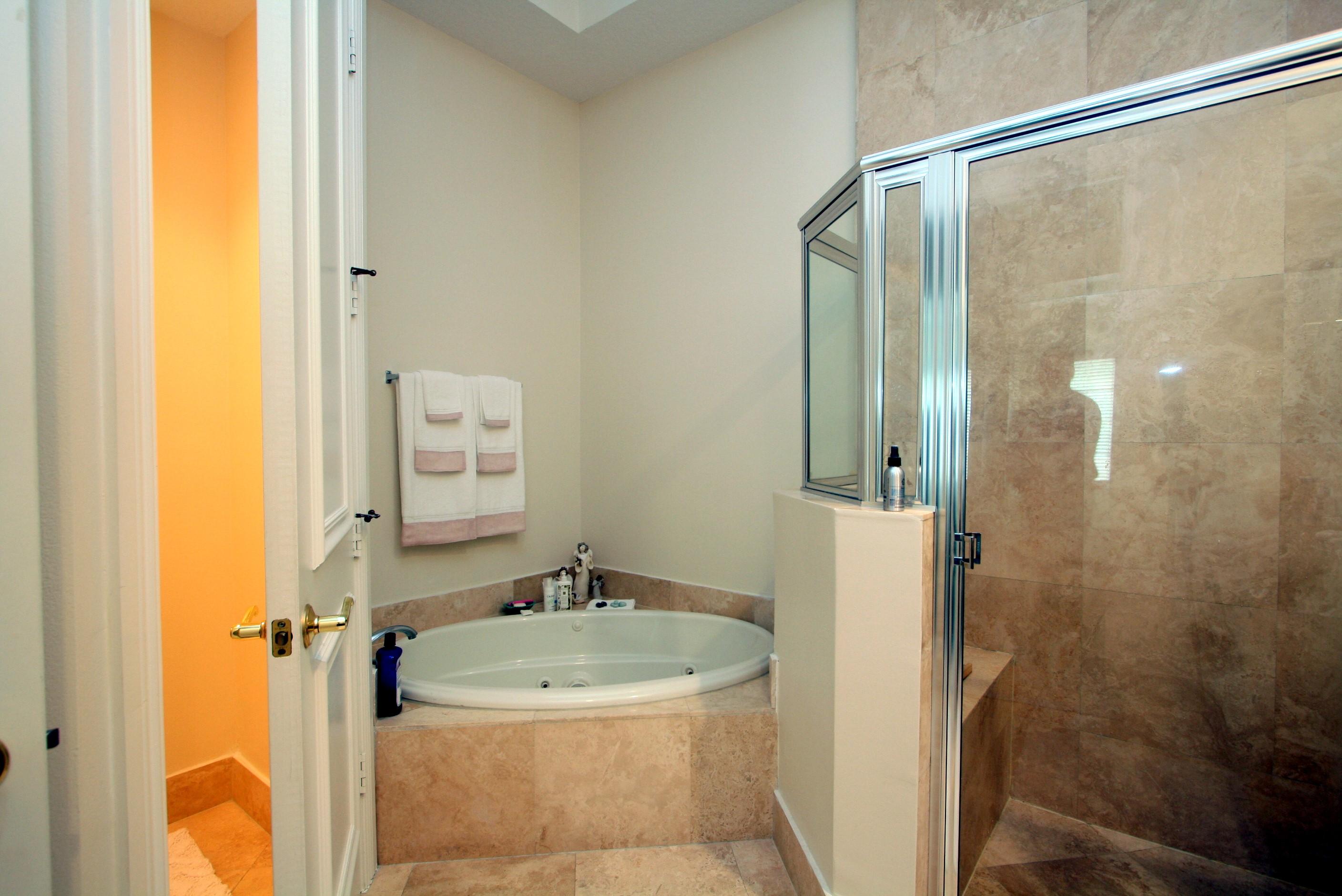 280 Northeast 69th Circle Boca Raton, FL 33487 - Photo 20 of 35 IMG_9746