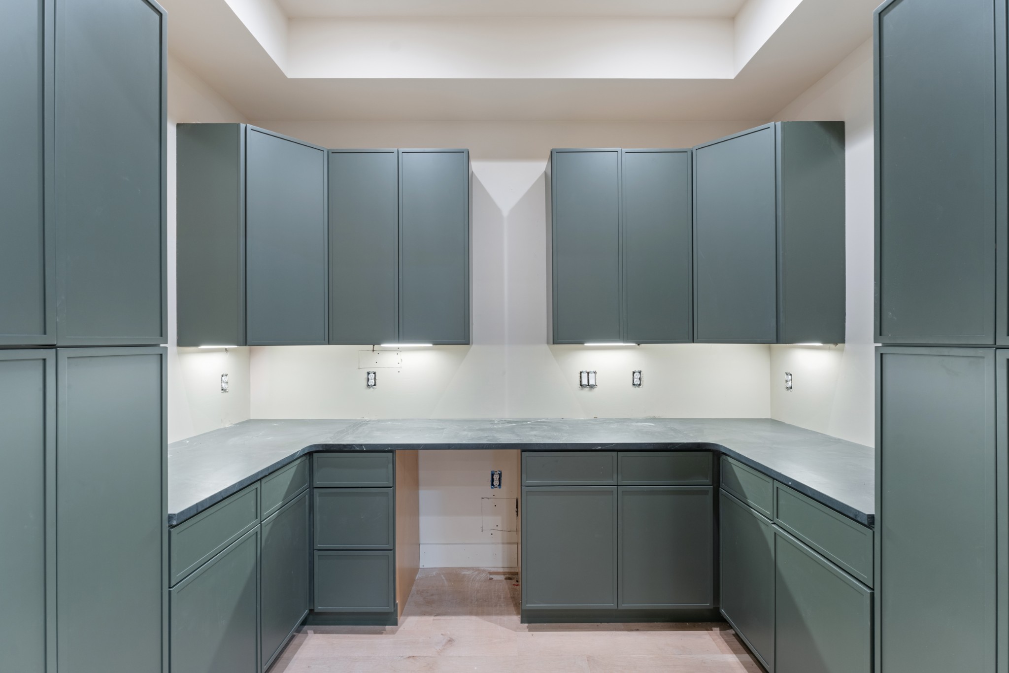 7678 Sawyer Brown Road Nashville, TN 37209 - Photo 17 of 77 a bathroom with a sink and a mirror
