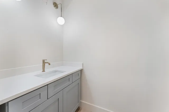 $2,300,000 | 7678 Sawyer Brown Road, Nashville, TN 37209