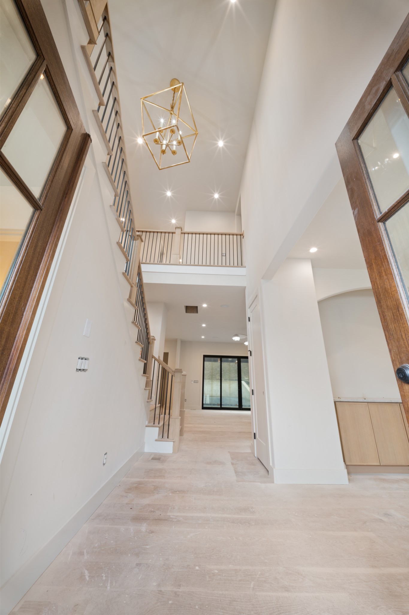 7678 Sawyer Brown Road Nashville, TN 37209 - Photo 4 of 77