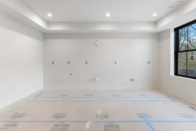 $2,300,000 | 7678 Sawyer Brown Road, Nashville, TN 37209