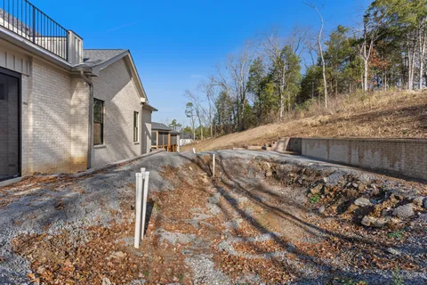 $2,300,000 | 7678 Sawyer Brown Road, Nashville, TN 37209