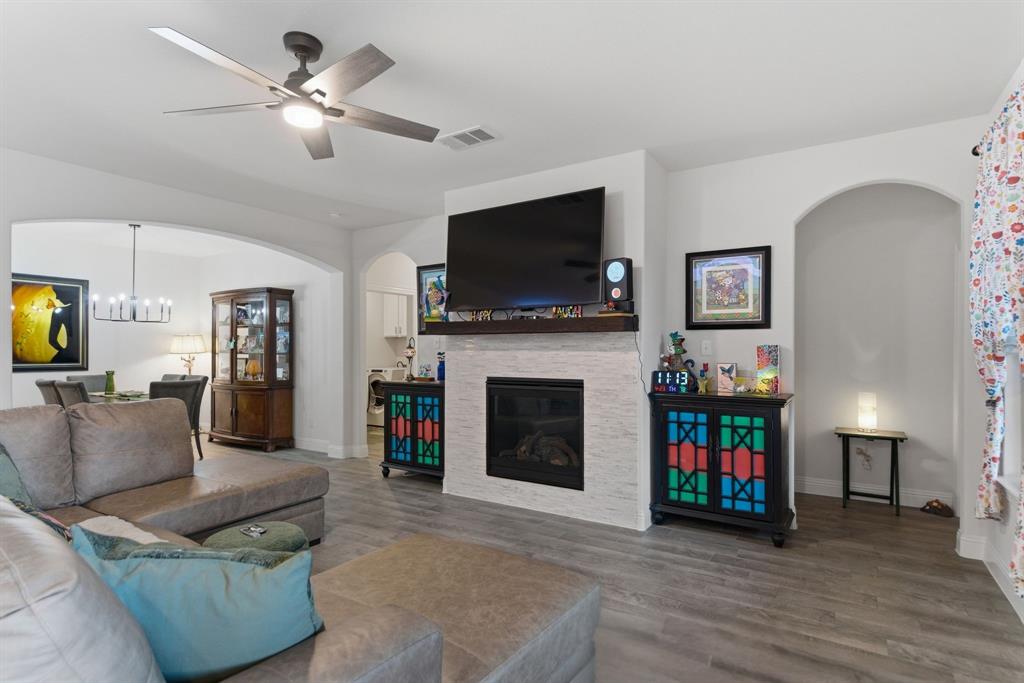 2900 Faro Road Aubrey, TX 76227 - Photo 11 of 40