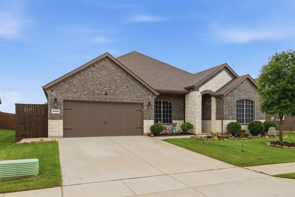 2900 Faro Road Aubrey, TX 76227 - Photo 2 of 40