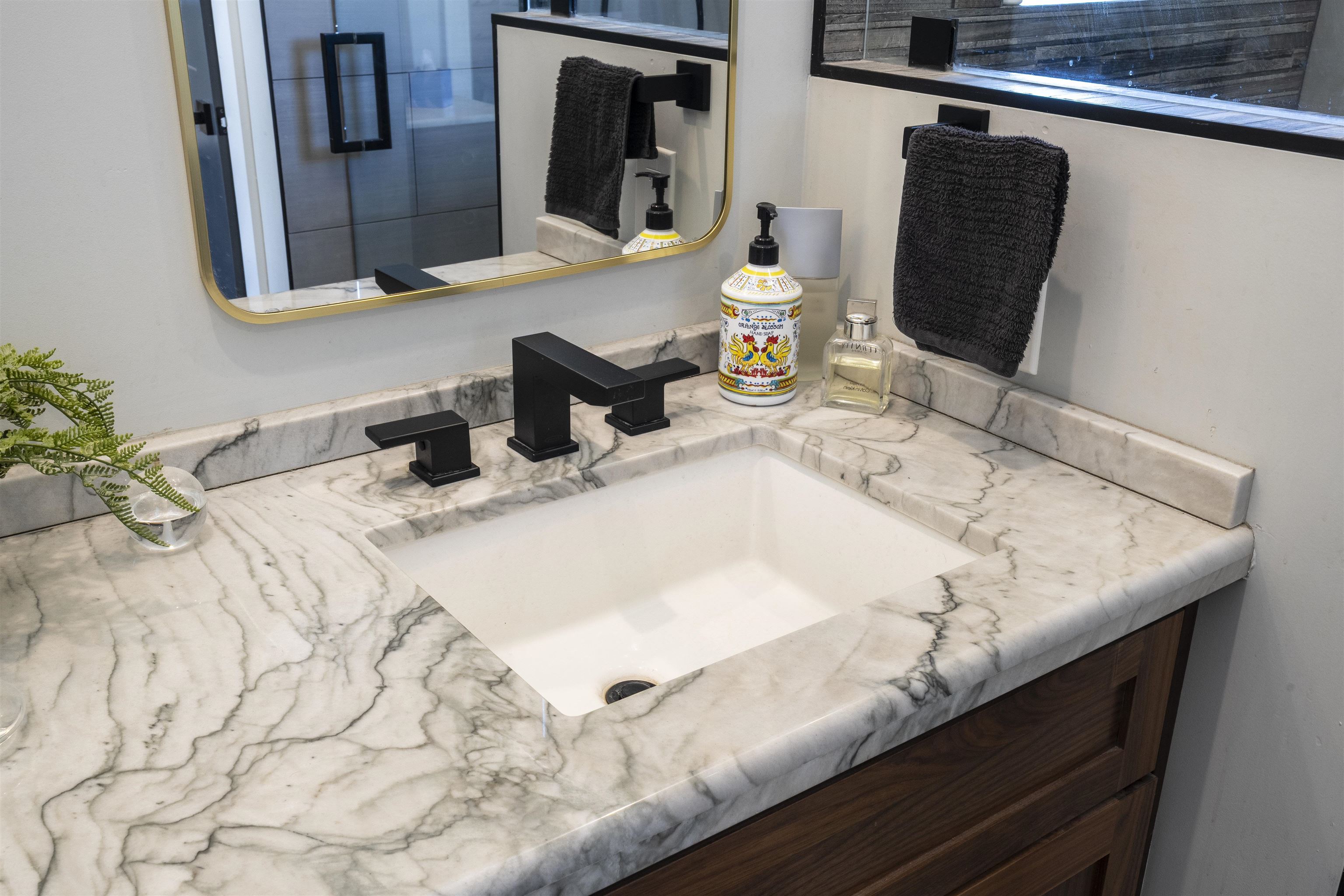 134 Smithneck Road Loyalton, CA 96118 - Photo 12 of 26 a bathroom with a granite countertop sink and a mirror