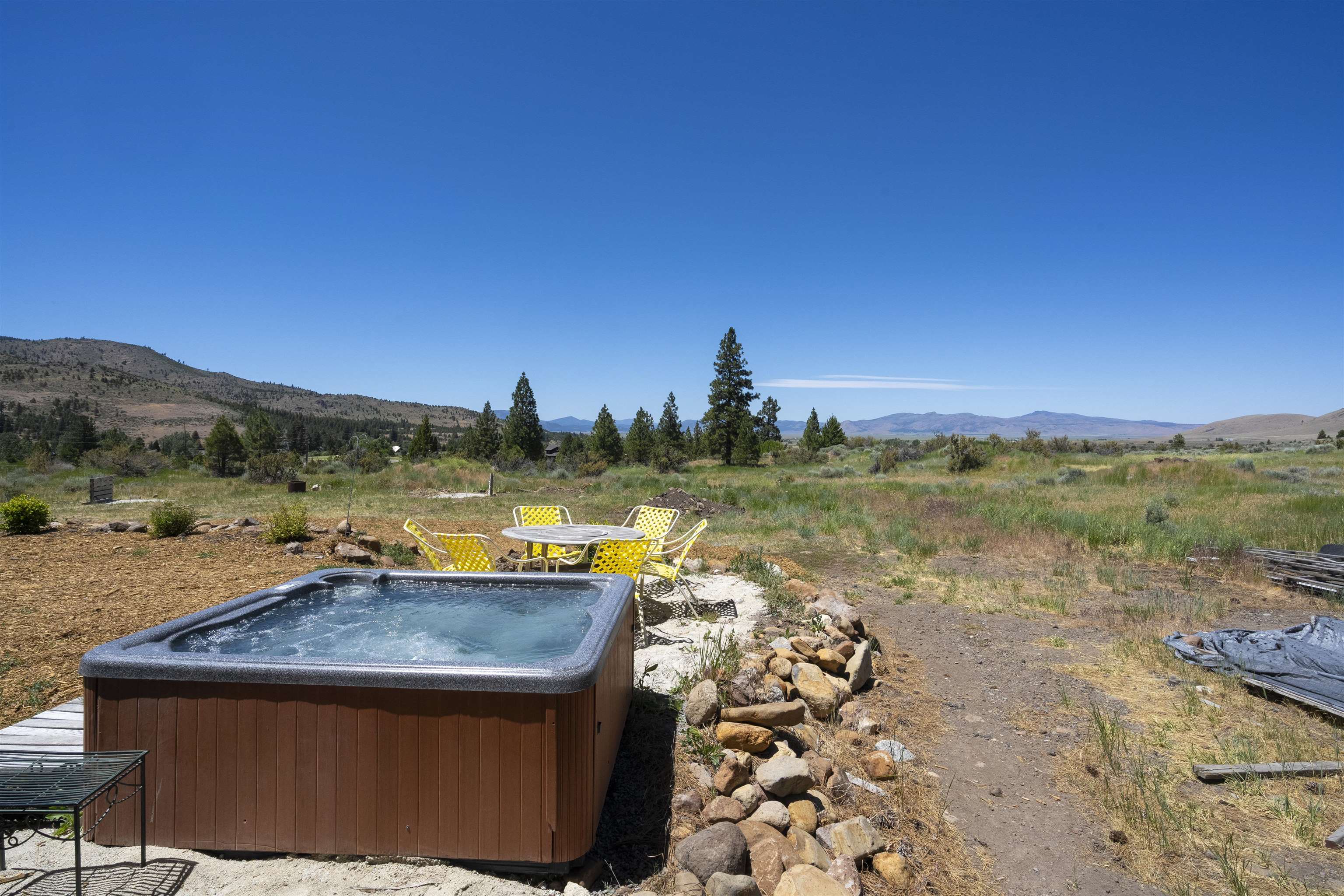 134 Smithneck Road Loyalton, CA 96118 - Photo 25 of 26 a view of a lake with a yard