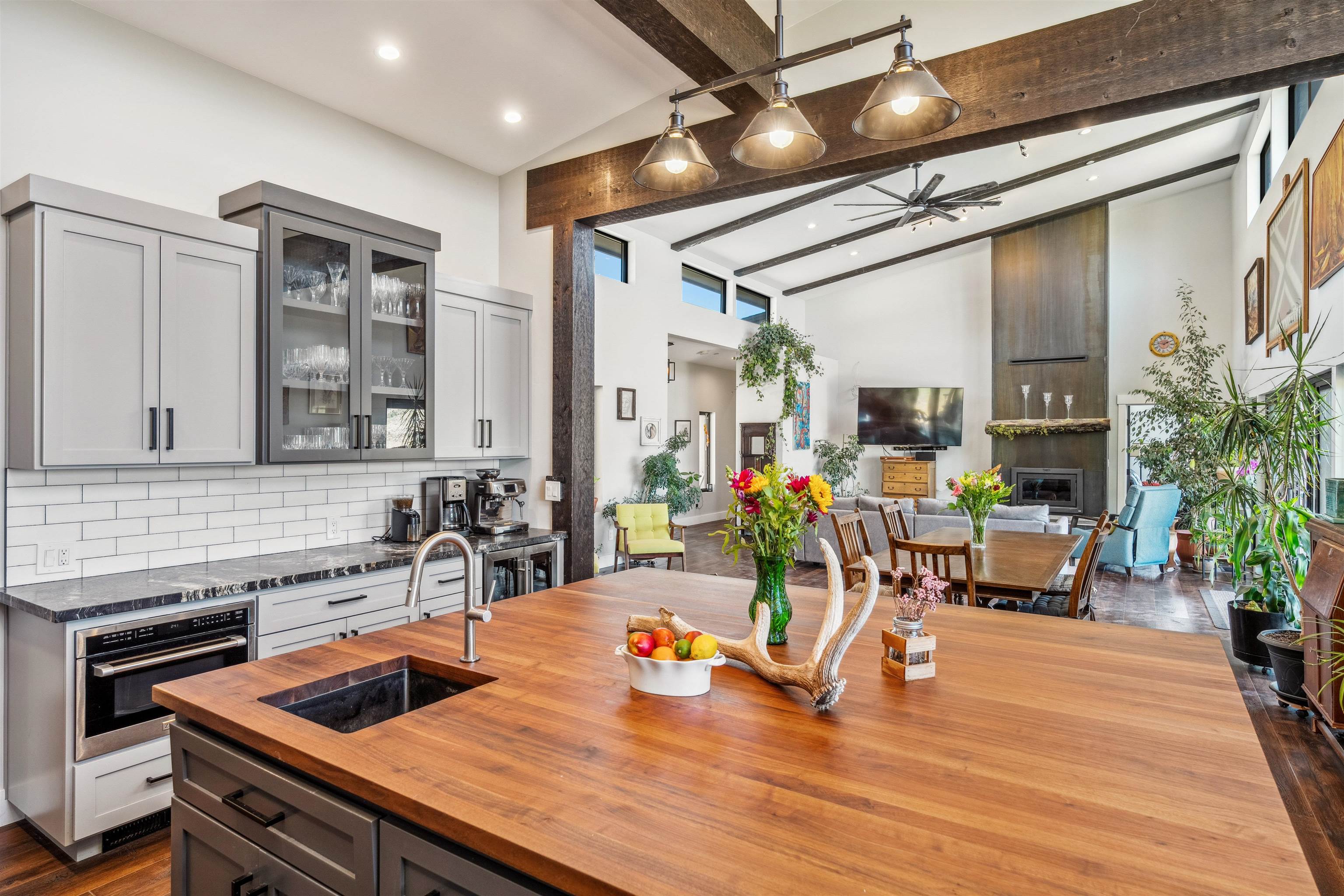 134 Smithneck Road Loyalton, CA 96118 - Photo 9 of 26 a kitchen with sink refrigerator and microwave