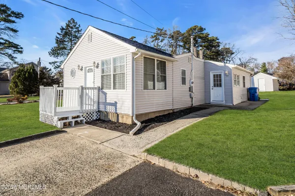 $2,500 | 315 Elizabeth Avenue, Toms River, NJ 08753