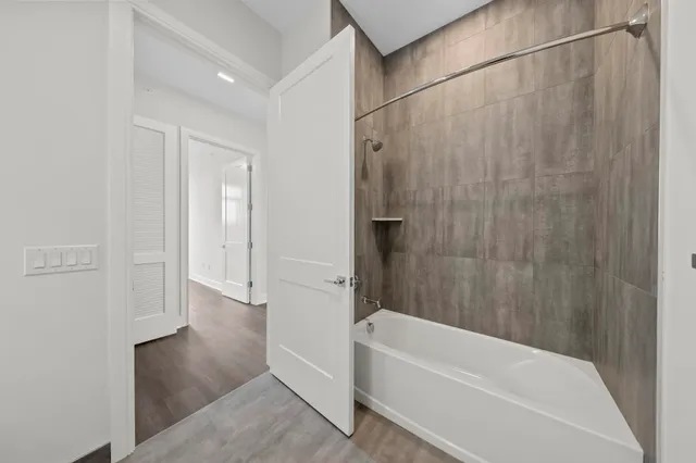 $3,650 | 121 34th Street, Unit 302, Union City, NJ 07087