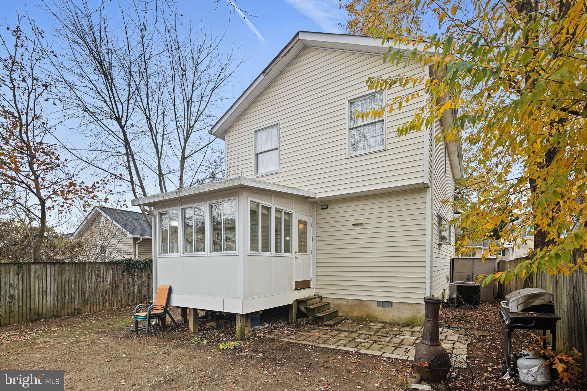 1617 Midland Road Edgewater, MD 21037 - Photo 28 of 37 Access from Sunroom to Backyard