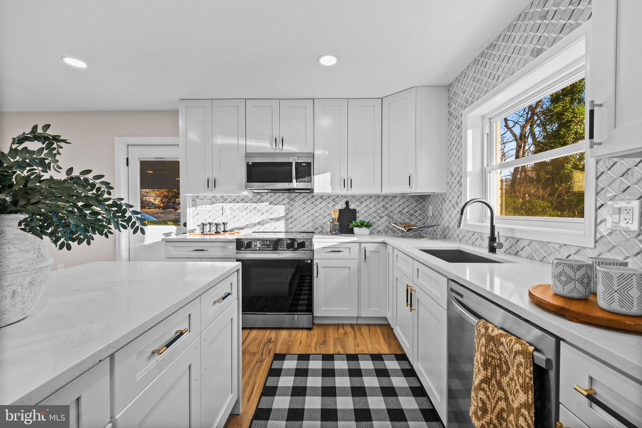 4405 Laurel Road Alexandria, VA 22309 - Photo 1 of 53