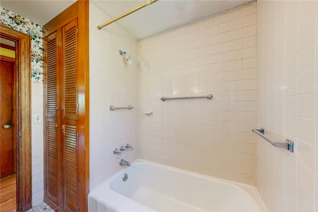 43 Cowesett Road Warwick, RI 02886 - Photo 22 of 41