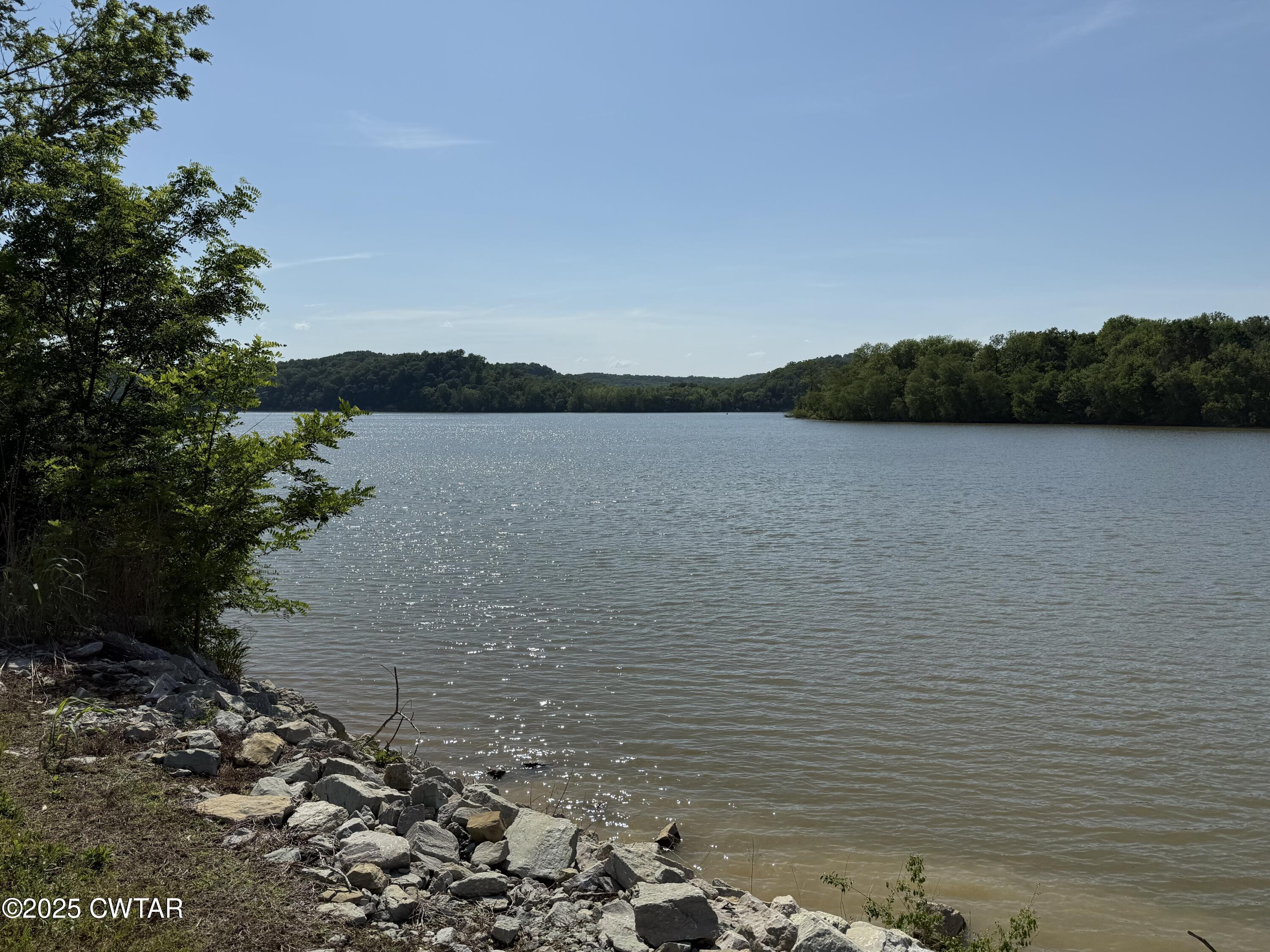 2857 Hardin Bottom River Road Clifton, TN 38425 - Photo 7 of 12 a view of lake