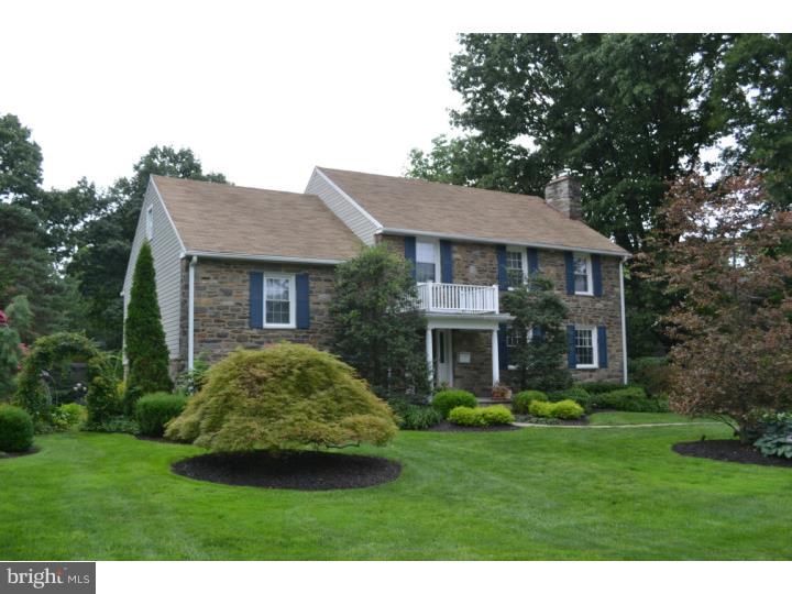 21 West Golf View Road Havertown, PA 19083 - Photo 2 of 23 Exterior Front