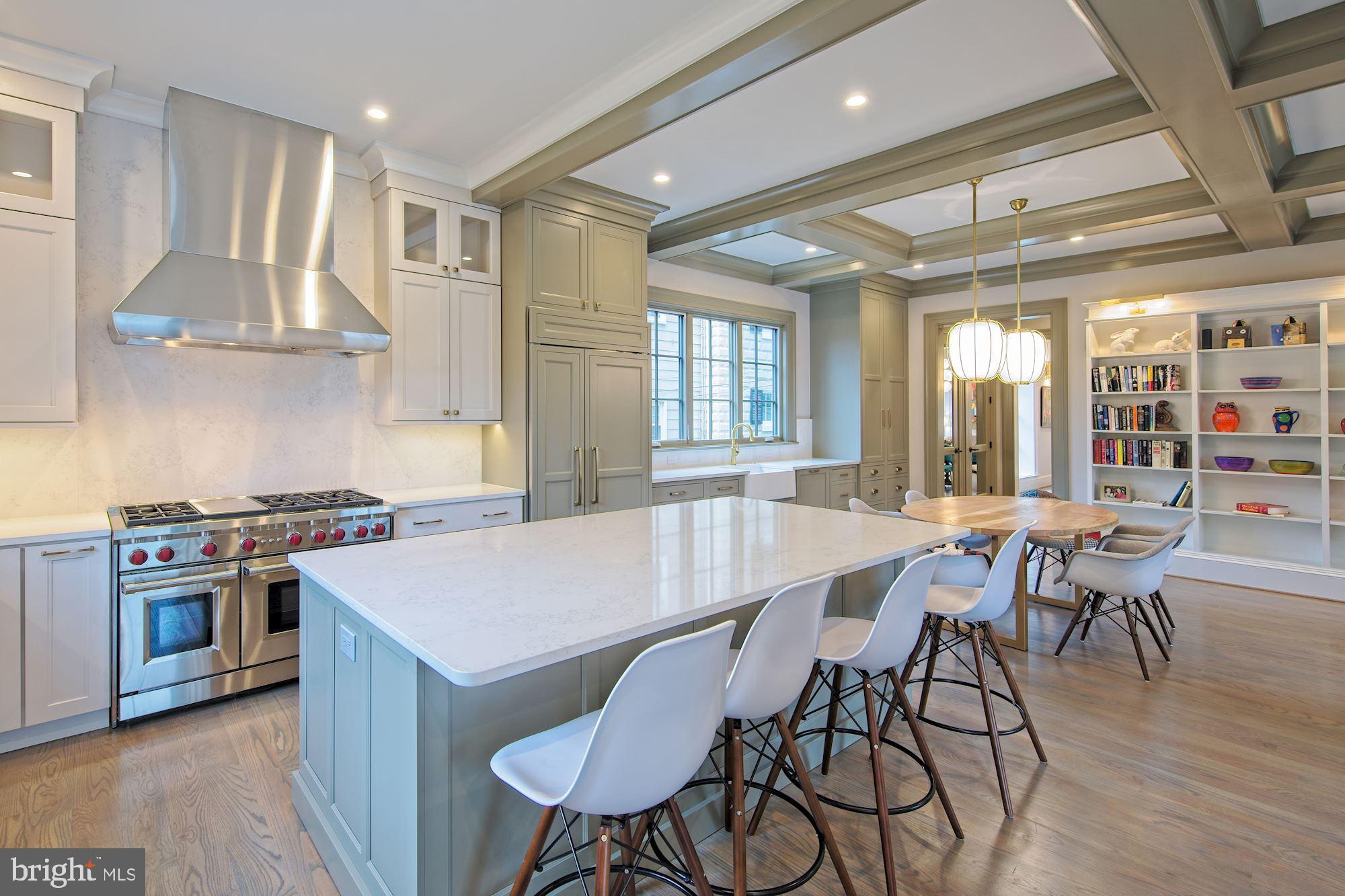 5400 Cathedral Avenue Northwest Washington, DC 20016 - Photo 9 of 17 Expansive Island / Breakfast Bar