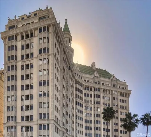 a view of a building