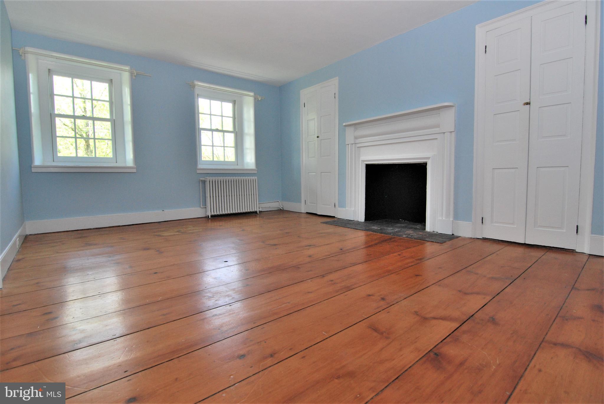 367 Pineville Road Newtown, PA 18940 - Photo 26 of 43 Large 3rd Bedroom w/ Fireplace and Hardwood Floors