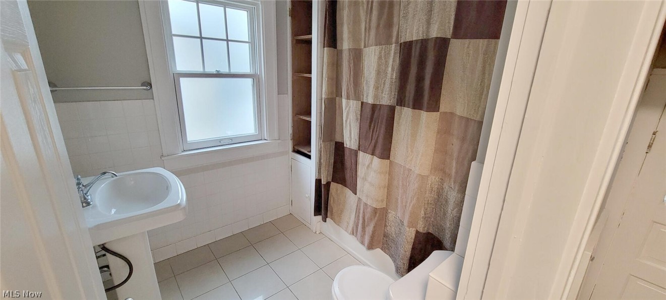 3795 Northampton Road Cleveland Heights, OH 44121 - Photo 10 of 14 Gallery Image 10