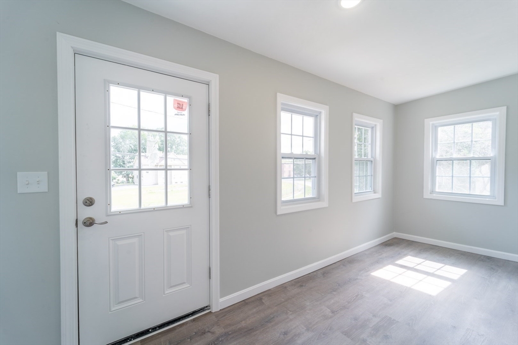 45 Goldthwaite Road Worcester, MA 01605 - Photo 14 of 27 Gallery Image 14