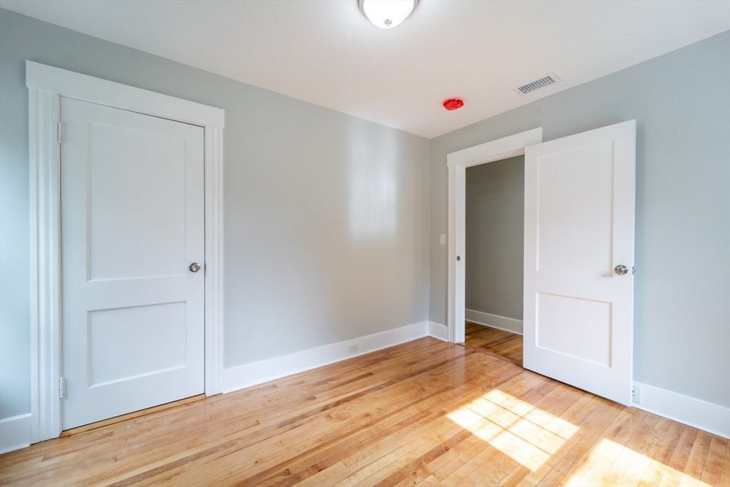 45 Goldthwaite Road Worcester, MA 01605 - Photo 15 of 27 Gallery Image 15