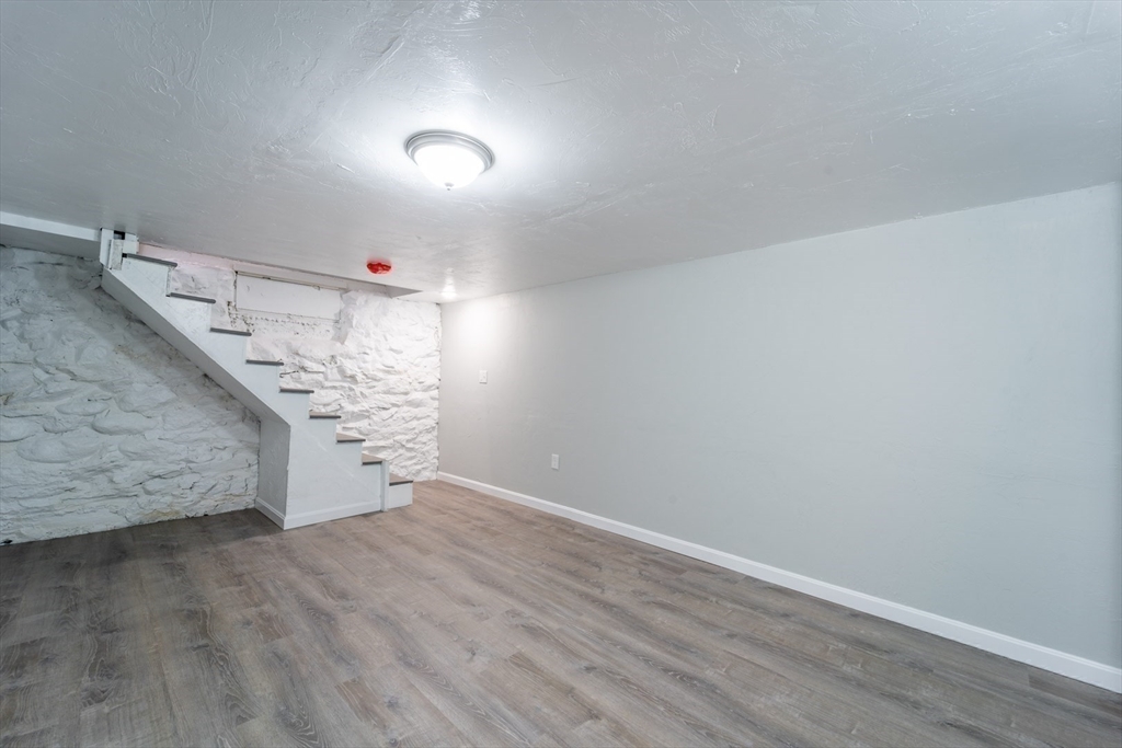 45 Goldthwaite Road Worcester, MA 01605 - Photo 23 of 27 Gallery Image 23