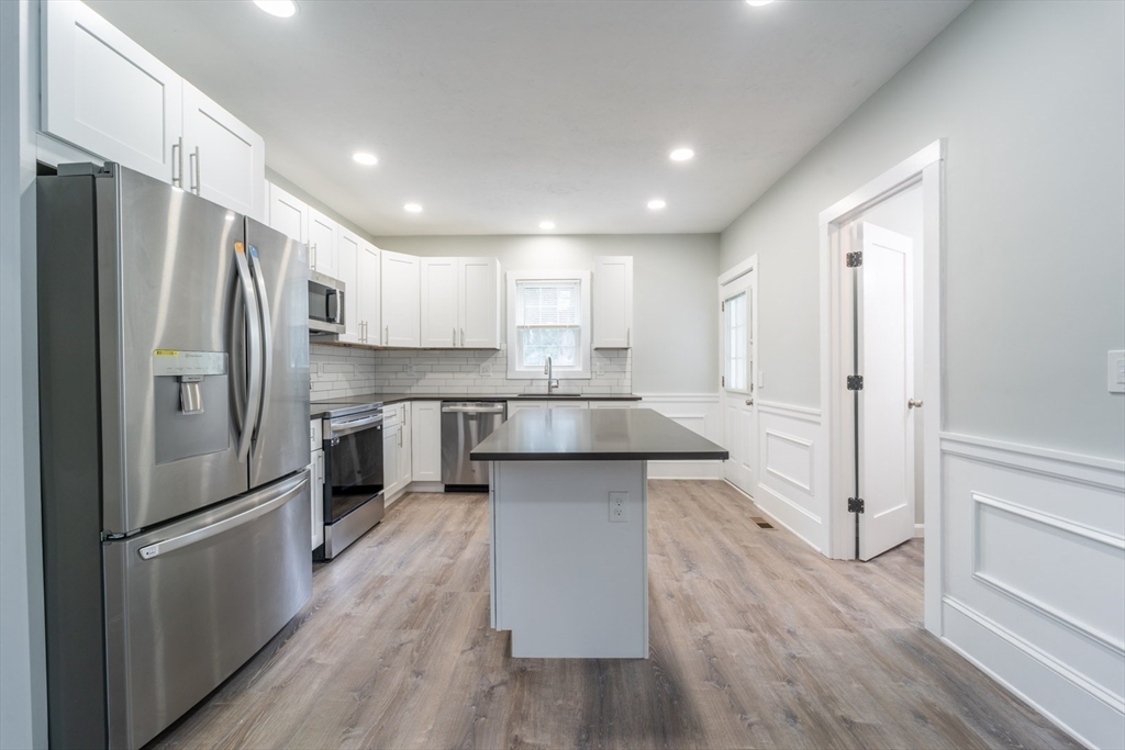 45 Goldthwaite Road Worcester, MA 01605 - Photo 7 of 27 Gallery Image 7