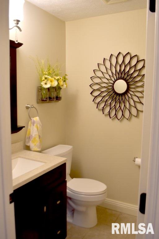 10 Hunters Way Washington, IL 61571 - Photo 13 of 33 Gallery Image 13