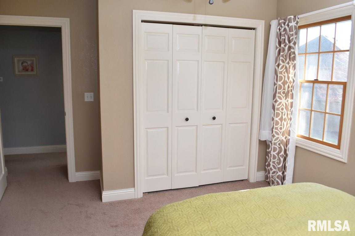 10 Hunters Way Washington, IL 61571 - Photo 19 of 33 Gallery Image 19