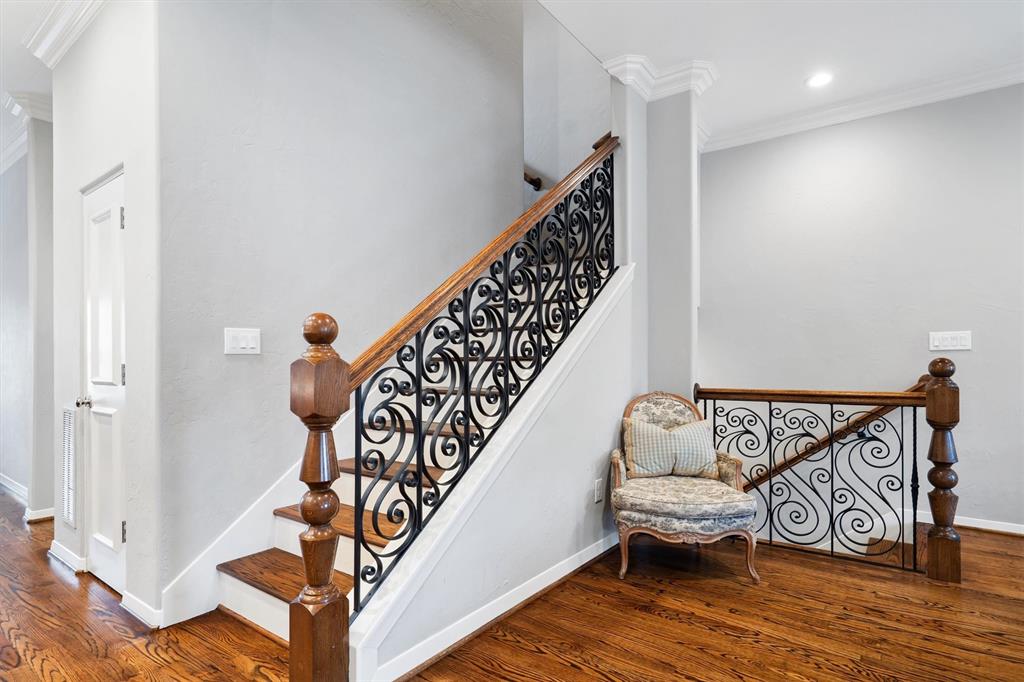4323 Gilbert Avenue, Unit 4 Dallas, TX 75219 - Photo 27 of 40 a view of entryway with wooden floor