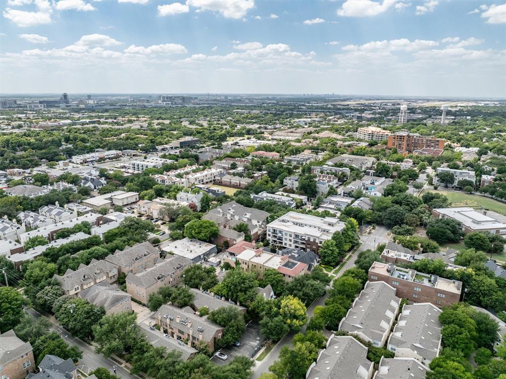 4323 Gilbert Avenue, Unit 4 Dallas, TX 75219 - Photo 39 of 40 an aerial view of multiple house