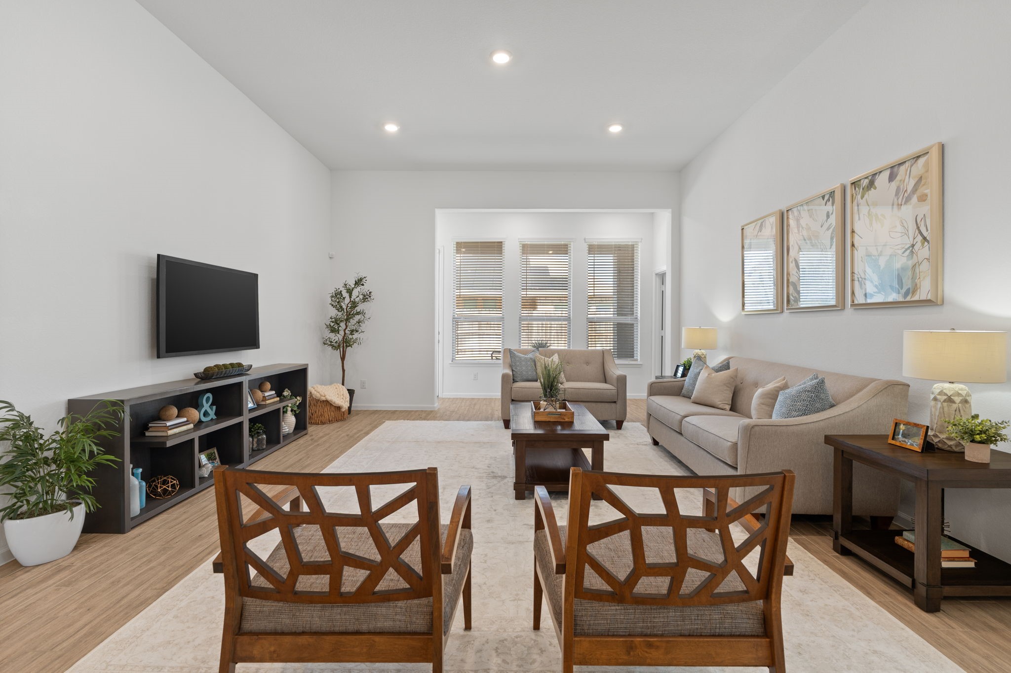 3612 Paloma Fls Lane Rosenberg, TX 77469 - Photo 28 of 49 a living room with furniture a flat screen tv and a window