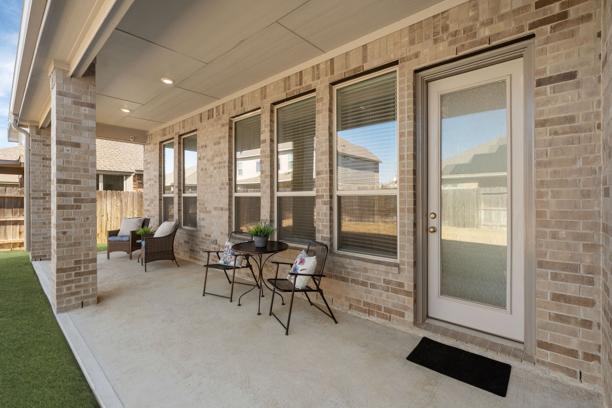 3612 Paloma Fls Lane Rosenberg, TX 77469 - Photo 43 of 49 a living room with furniture and a floor to ceiling window